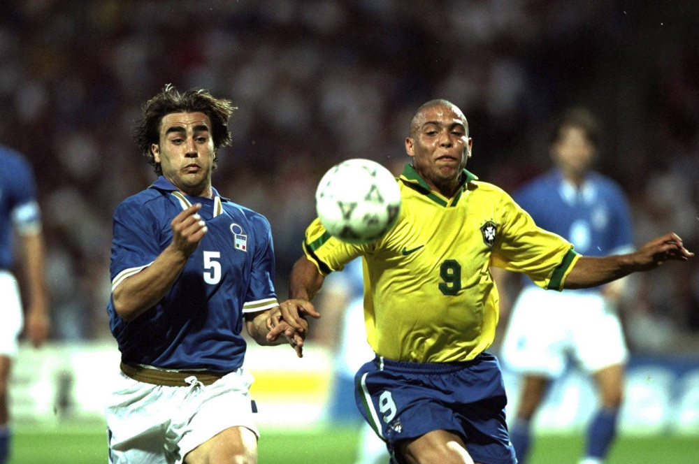 步直线穿插 步直线穿插